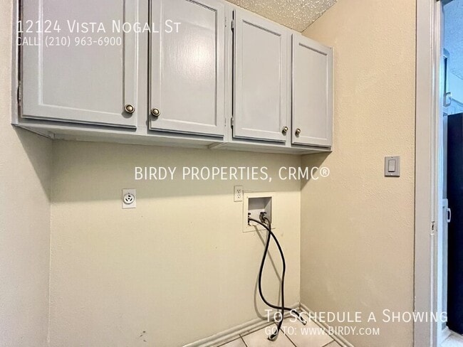 Building Photo - 12124 Vista Nogal