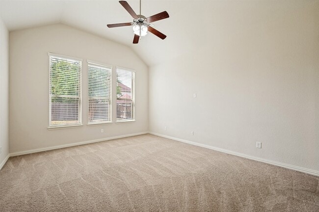 Building Photo - 10809 Grecian Dr