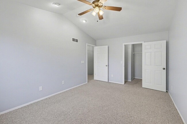 Building Photo - 3036 Forest Creek Ct