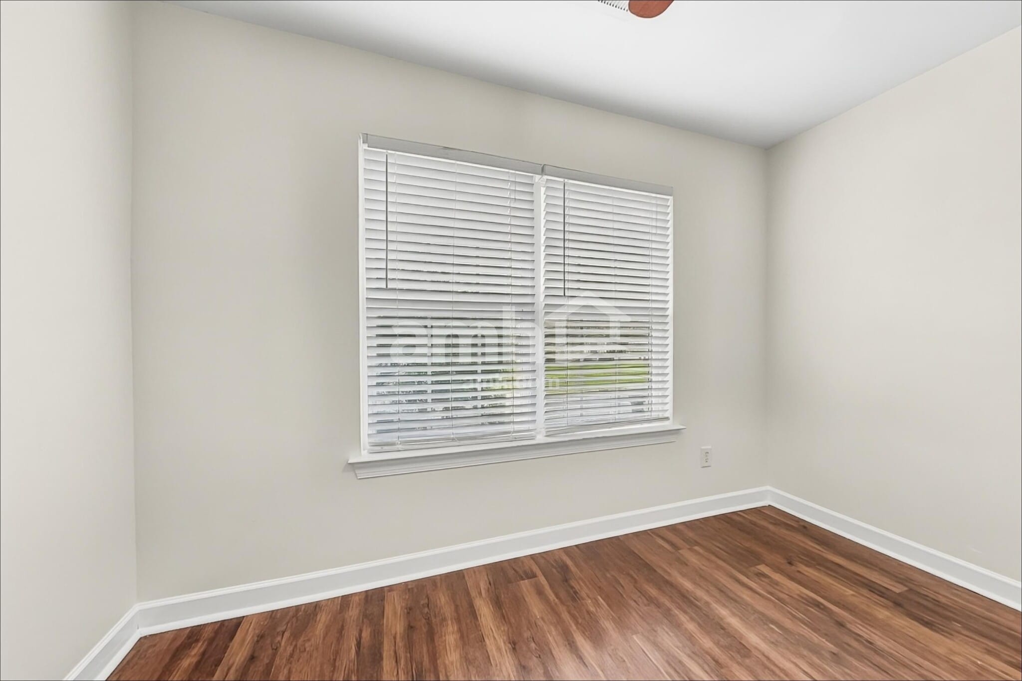 Building Photo - 2881 Island Point Dr NW