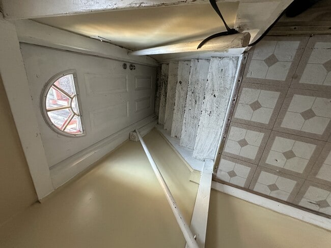 Building Photo - 11326 Saint Aubin St