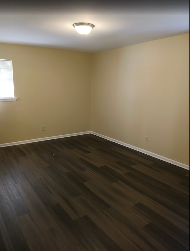 Building Photo - MOVE IN READY! NOW AVAILABLE!!! $0 SECURIT...