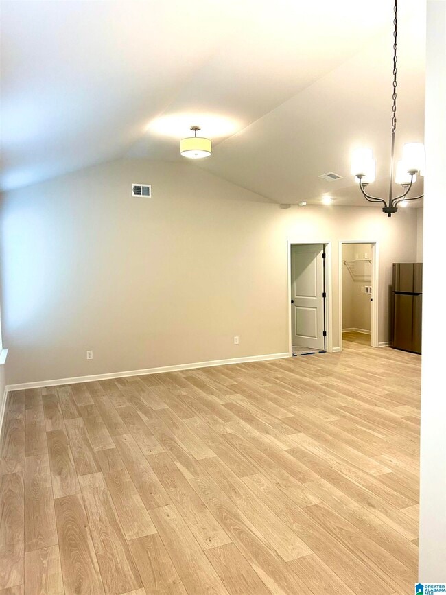Building Photo - 5204 Simms Rdg