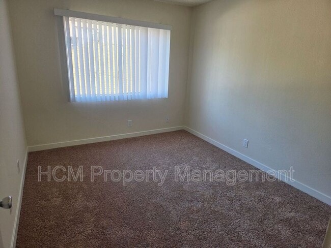 Building Photo - 10075 Tujunga Canyon Blvd