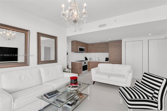 Building Photo - 1300 S Miami Ave