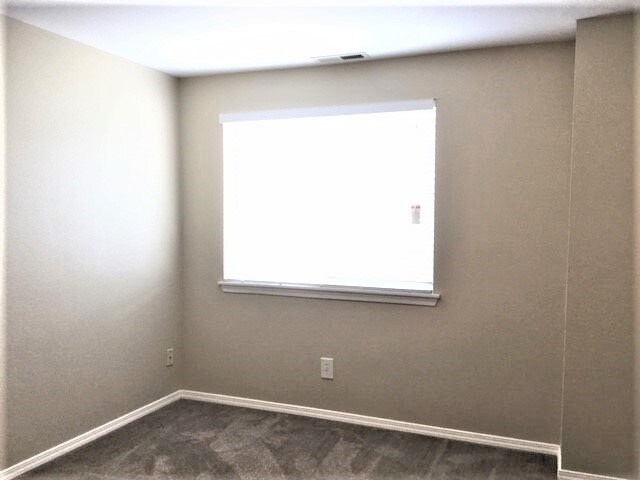 Building Photo - 20005 12th Ave E