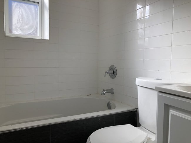 Building Photo - 38-40 Kelly Pkwy