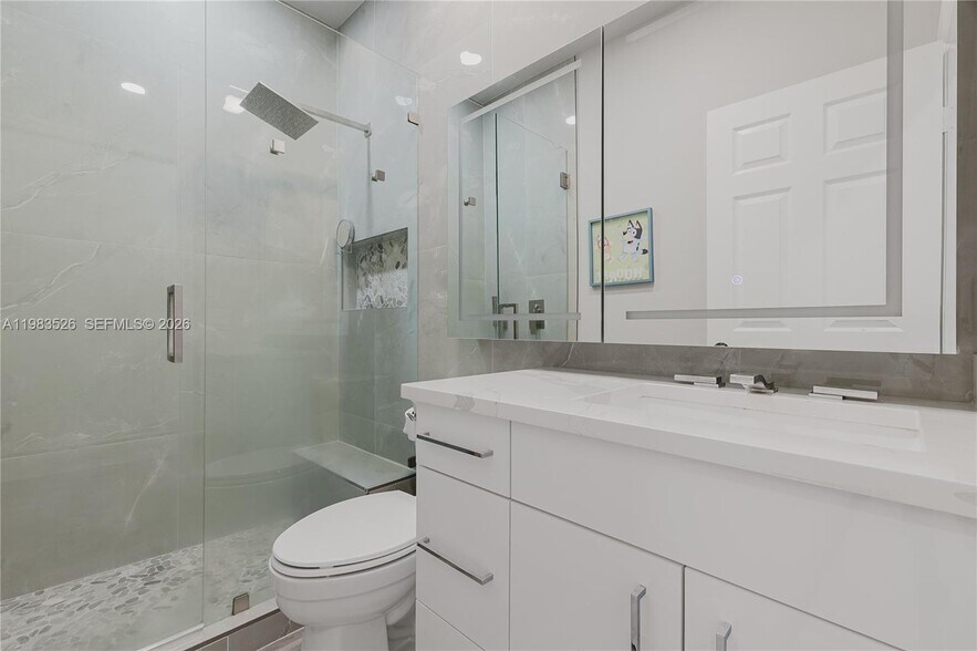 Building Photo - 12735 SW 49th Ct