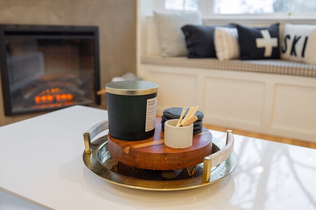 Building Photo - 3045 S 1640 E