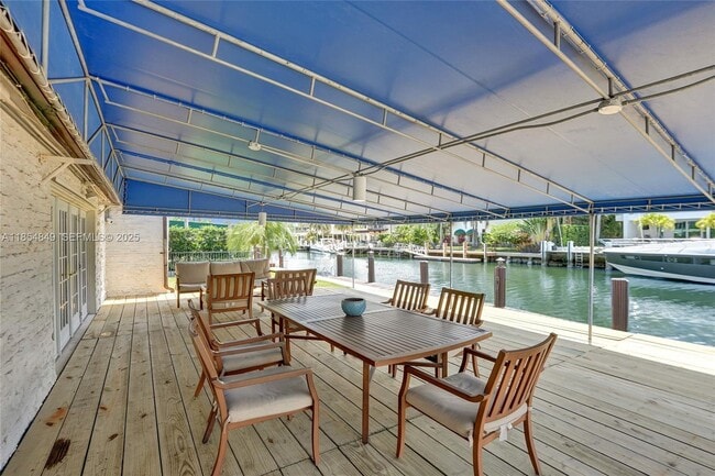 Building Photo - 609 Isle of Palms Dr