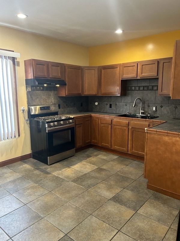 Building Photo - 1434 Elm St