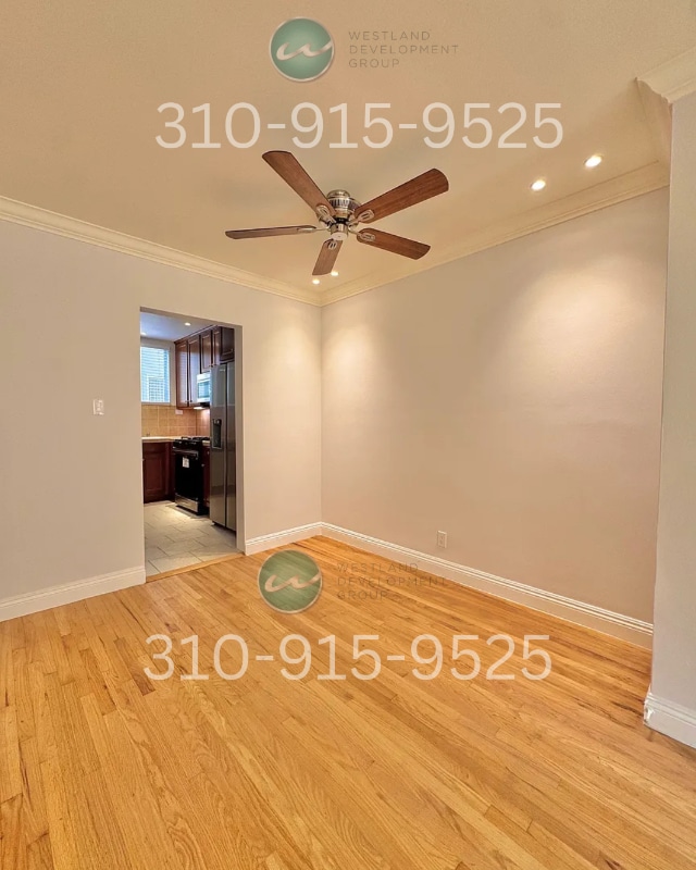 Building Photo - 3172 S Barrington Ave