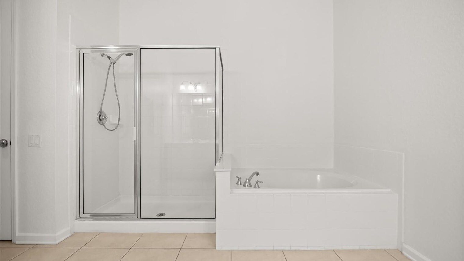 Building Photo - 5024 Shoreway Loop