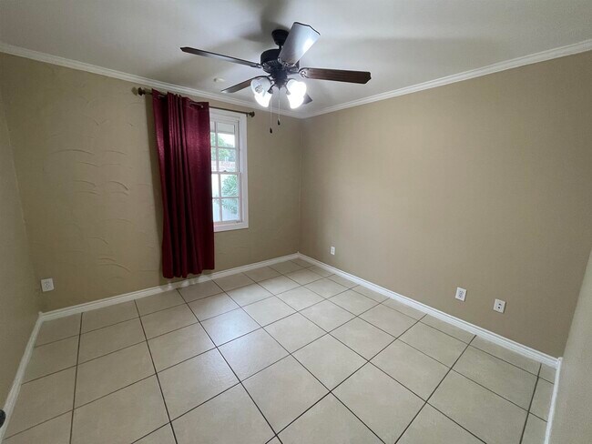 Building Photo - 2202 O'Kane St