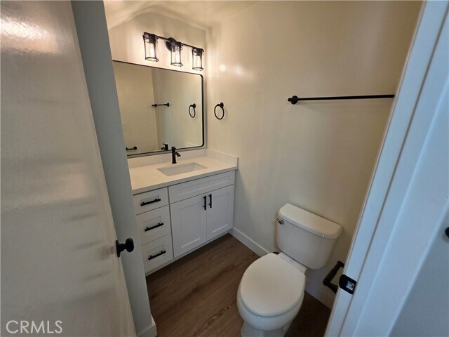 Building Photo - 8831 Sailport Dr