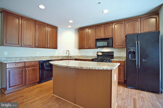 Building Photo - 4539 Whittemore Pl