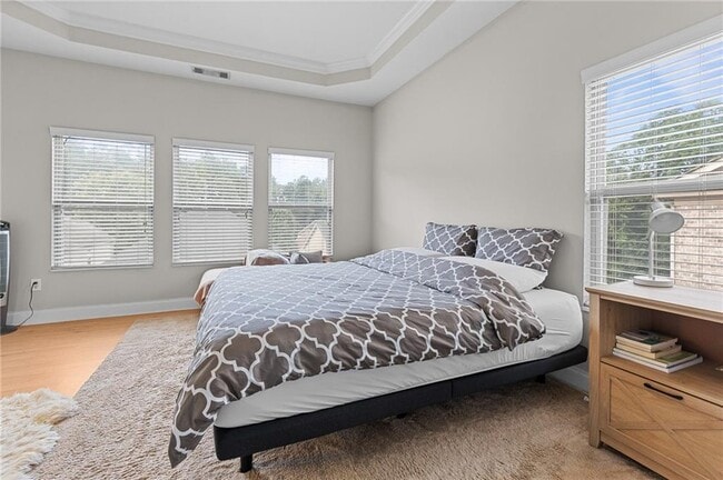 Building Photo - 2744 Blakely Dr NE