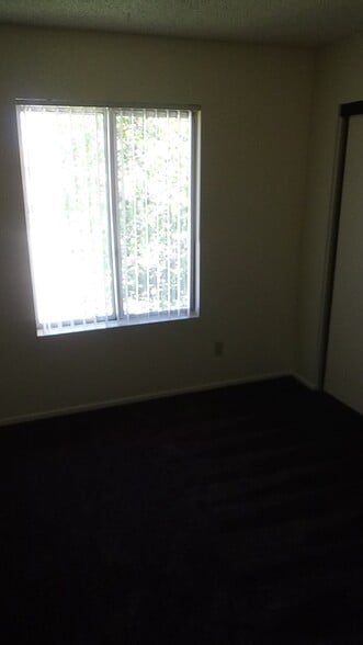 Bedroom1 - 1113 Seabreeze Way