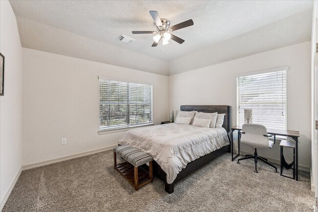 Building Photo - 23018 Catalina Harbor Ct