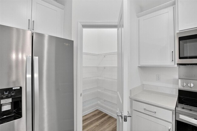 Building Photo - 4027 Westwood Flds Lp