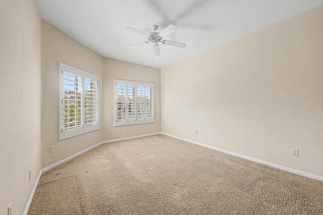Building Photo - 14000 N 94th St