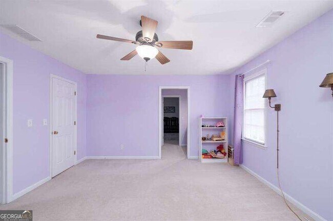 Building Photo - 160 Clipper Bay Dr