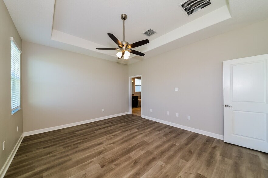 Building Photo - 11764 Winterset Cove Dr