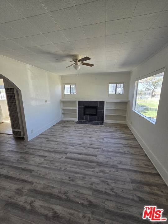 Building Photo - 1216 W 77th St