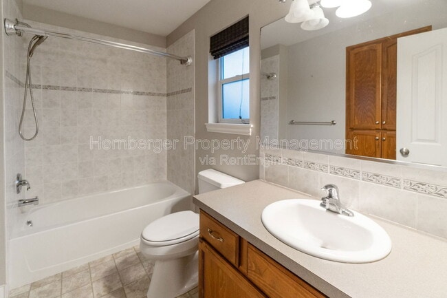 Building Photo - 6415 S Woodland Ct