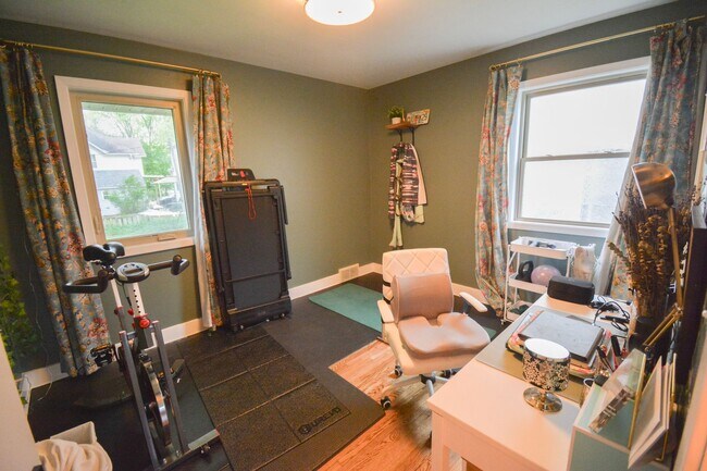Building Photo - Charming 3-Bedroom 1-Bath Home Available For Rent!