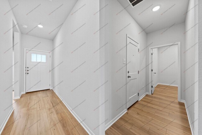 Building Photo - 2605 Fox River Dr