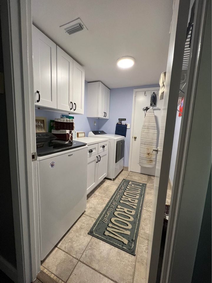 Building Photo - 8605 Otter Creek Ct