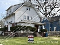 Building Photo - 541 Park-