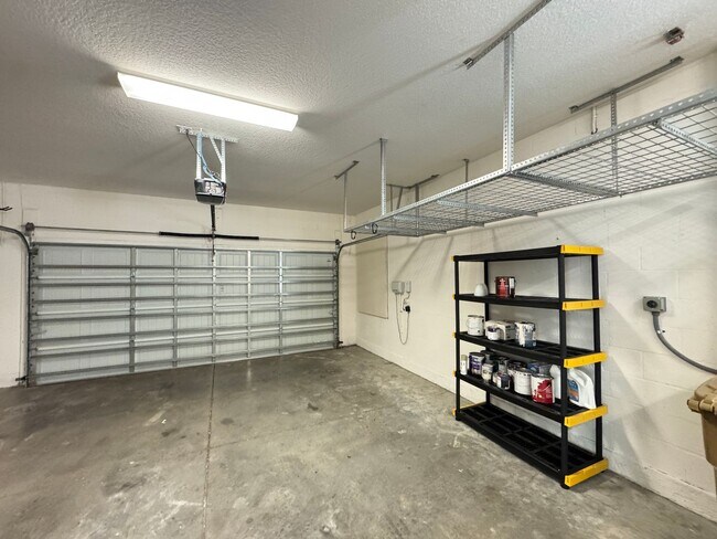 Building Photo - $300 off of a month of rent!! Experience the Epitome of Lakeside Luxury Living — For Rent in Narc...