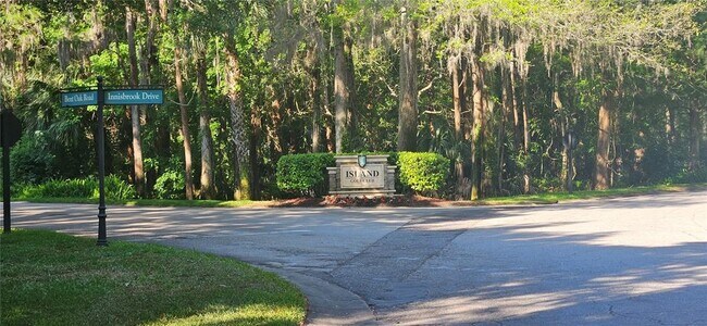 Building Photo - 36750 US Hwy 19 N