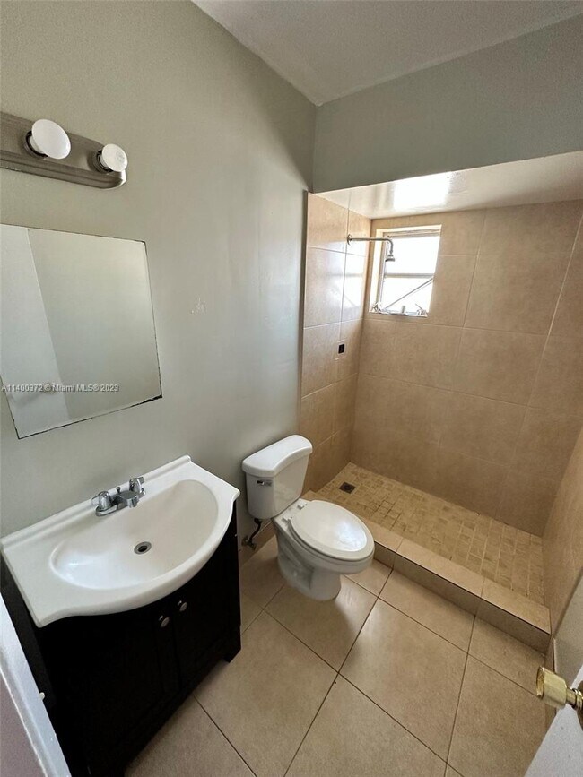 Building Photo - 4050 NW 135th St