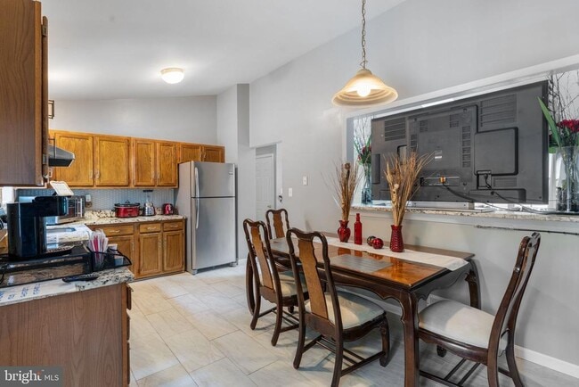 Building Photo - 12258 Catalina Dr
