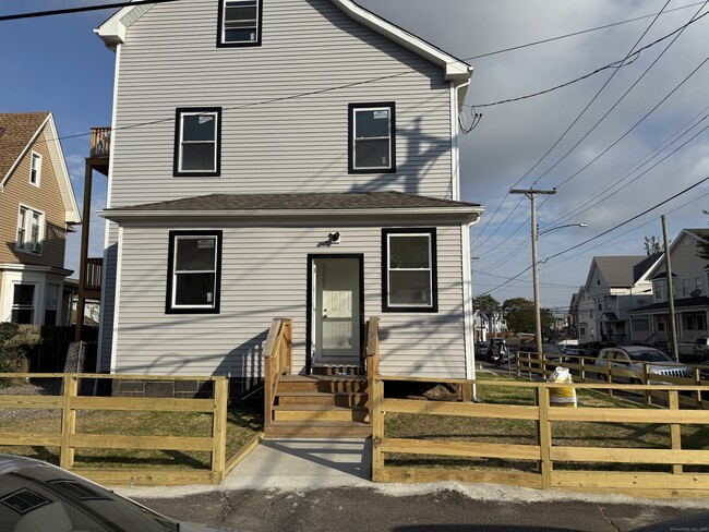 Primary Photo - 144 Cottage St