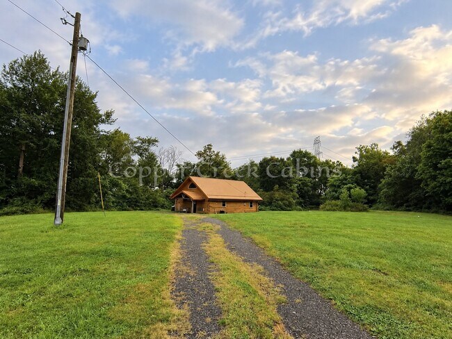 Building Photo - 150 Copper Creek Ln