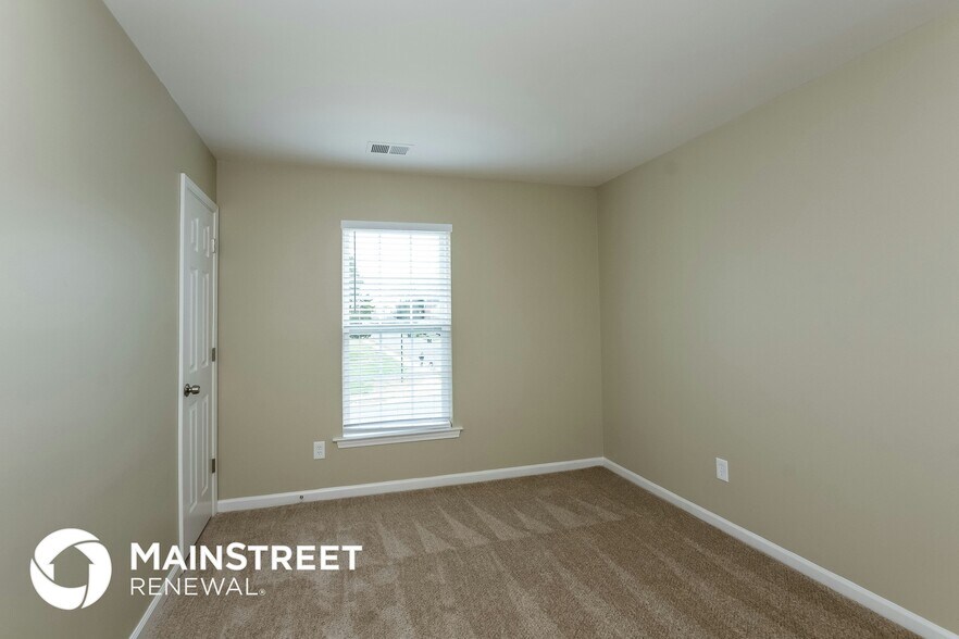 Building Photo - 13303 Binnaway Dr