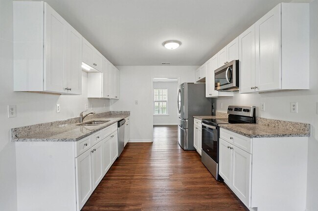 Building Photo - 401 Whitehall Ct