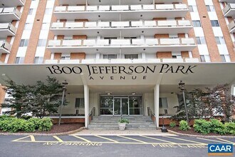 Building Photo - Newly Remodeled 1-Bedroom Apartment on JPA