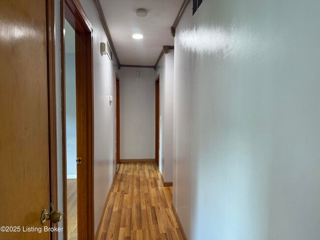 Building Photo - 8216 Glimmer Way