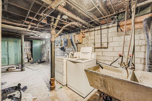 Building Photo - 3118 Pleasant Ave