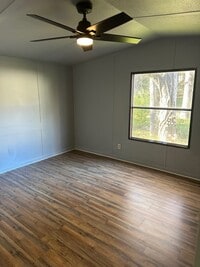 Building Photo - 150 Bradford Rd