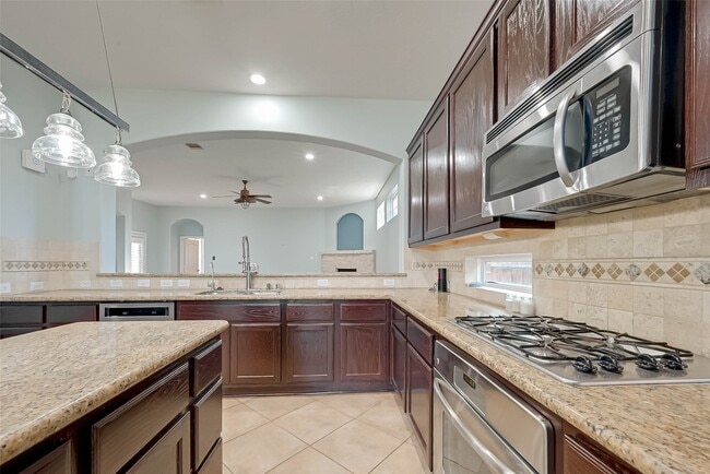 Building Photo - 24922 Florina Ranch Dr
