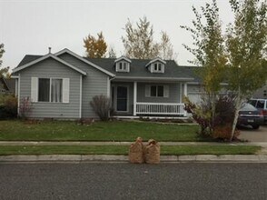 Building Photo - Beautiful 3 Bedroom Home in Bozeman