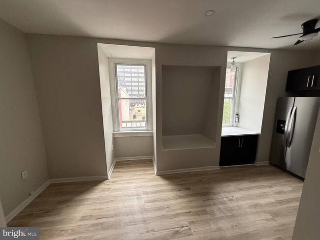 Building Photo - 2008 Chestnut St