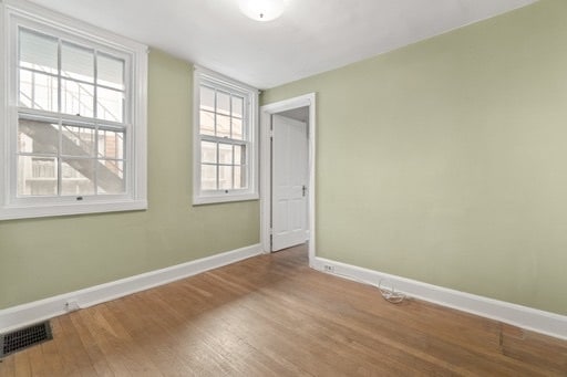 Building Photo - 104 W 3rd St