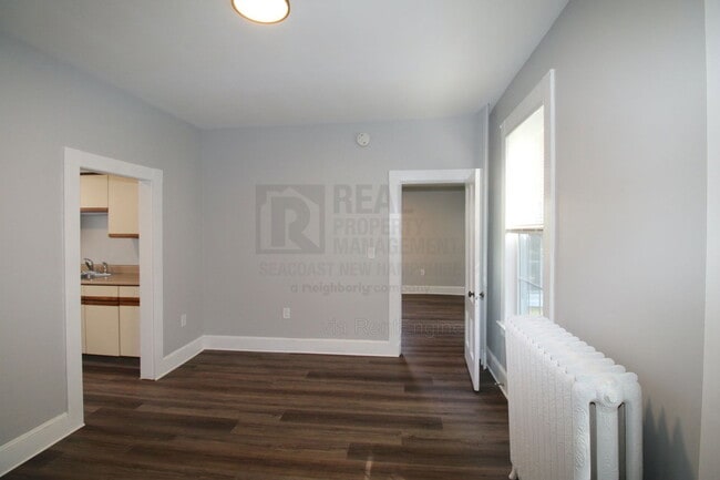 Building Photo - 285 Richards Ave